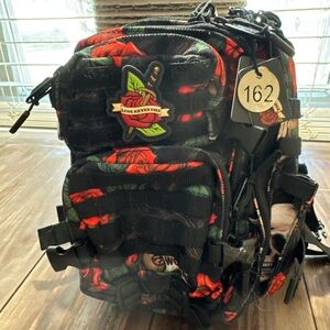 Wolfpak Love Never Dies Collector's 3L backpack